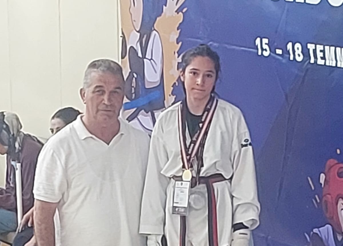 İspir Belediyesi Sporcusu Nisanur Topal, Sinop’ta yapılan Türkiye Minikler Taekwondo Şampiyonası’nda 3. Oldu